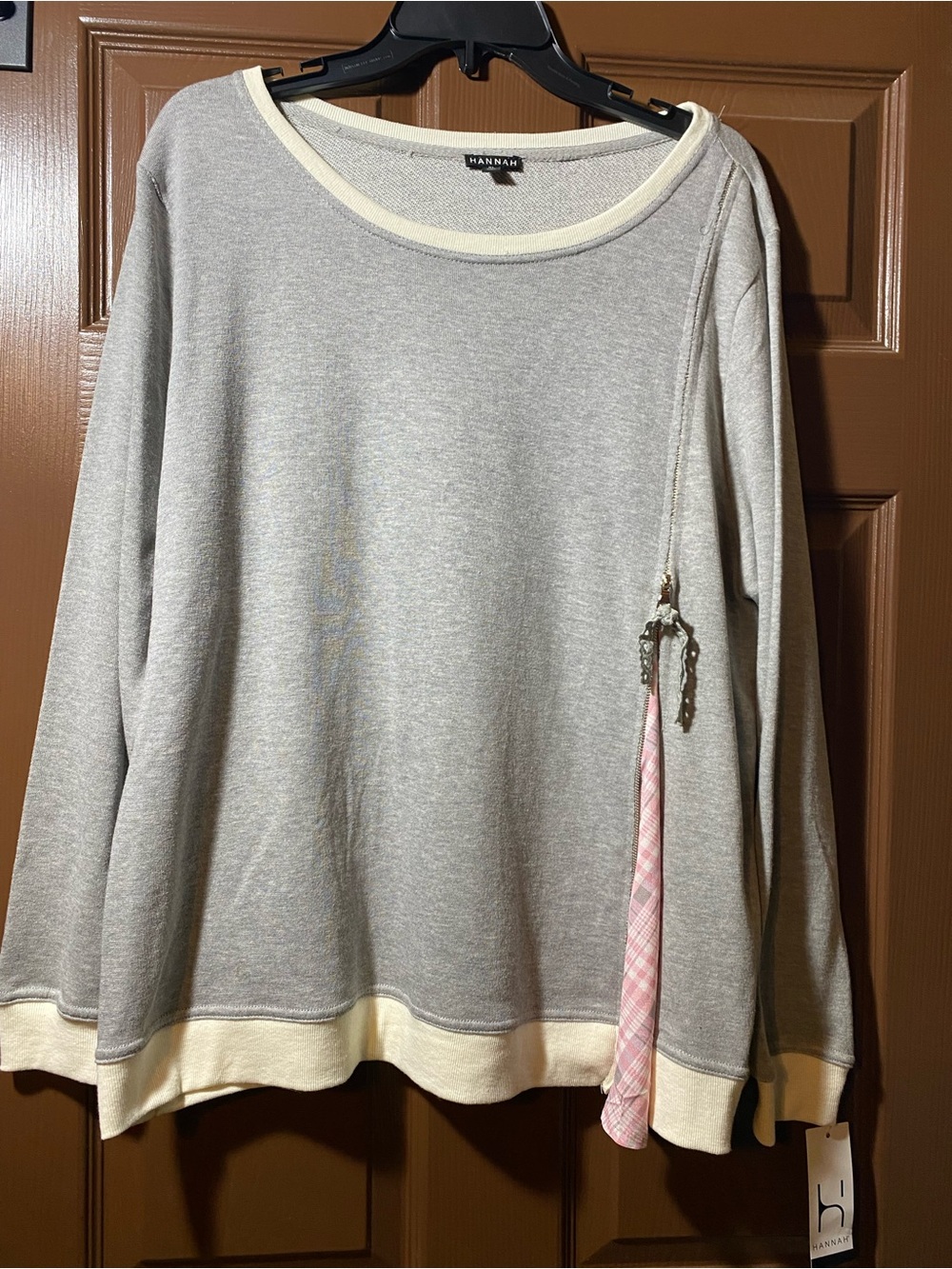 Hannah XL Gray Side Zip Sweatshirt NWT Pink Plaid Contrast Pullover Top